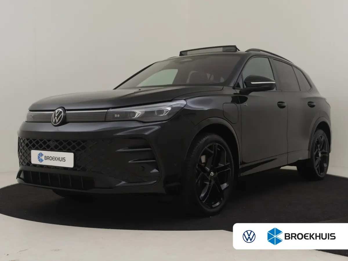 1.5 eHybrid Black Edition 272Pk DSG/AUTO | Pano Dak | Leder l Elektr. Stoel incl Memory l SOH 98% | Harman Kardon | 360gr Camera | Trekhaak elektr. | IQ Light | Navigatie | Keyless | Stoel/s