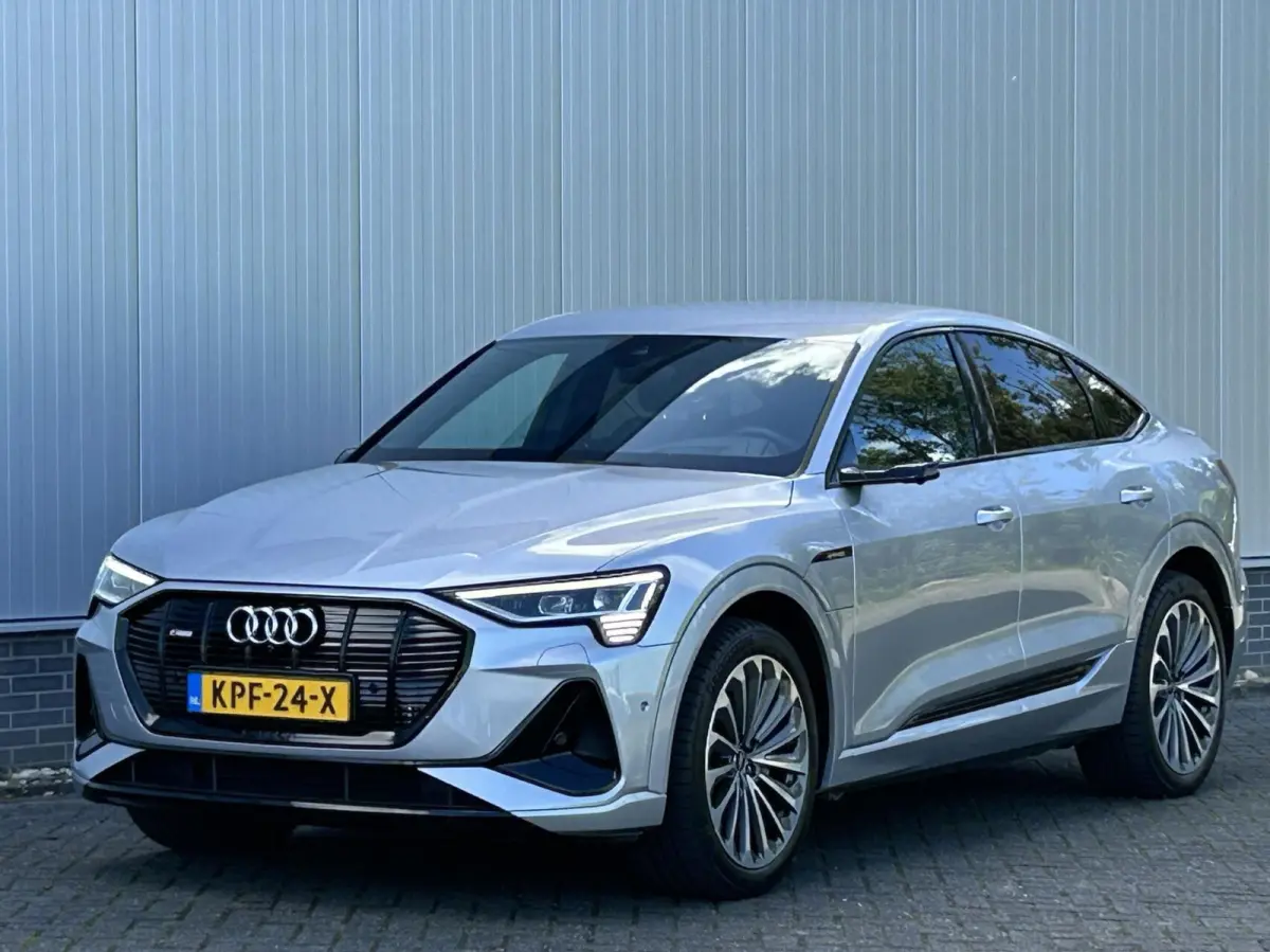 95kWh Quattro S-Line 55 quattro S Edition 95 kWh SOH 95% I B&O I HUD I 21" LMV I DIGI DASHB. I MATRIX LED