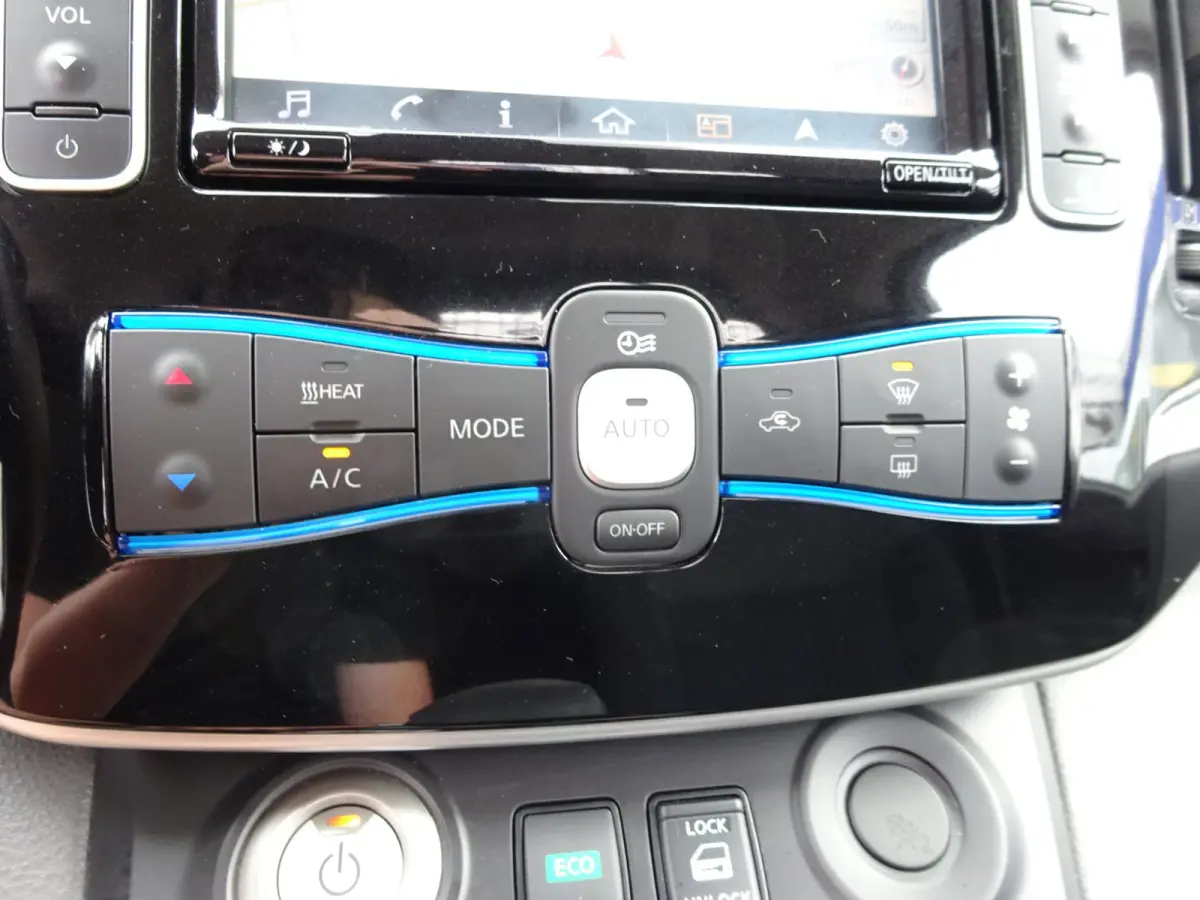 E-NV200 Business 40 kWh 2.ZERO S.O.H 91% ( Grotere accu ) KIPPER PICK UP OPEN LAADBAK AIRCO NAVIGATIE