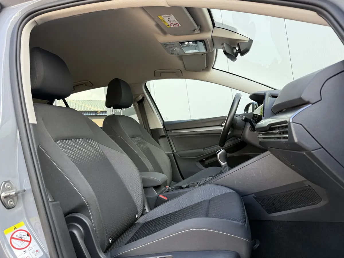 1.0 TSI 110pk Life | Camera | ACC | Lane | side assist