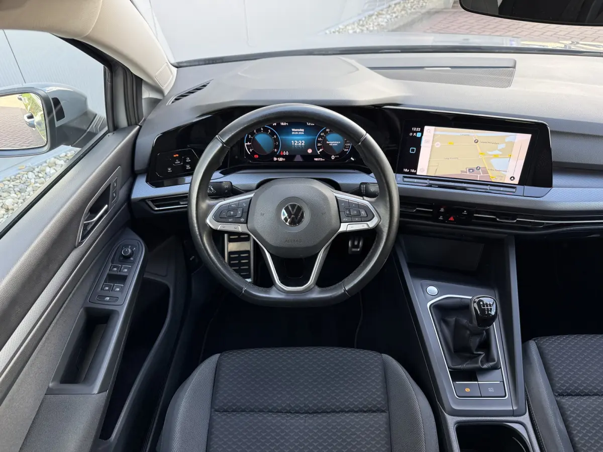 1.0 TSI 110pk Life | Camera | ACC | Lane | side assist