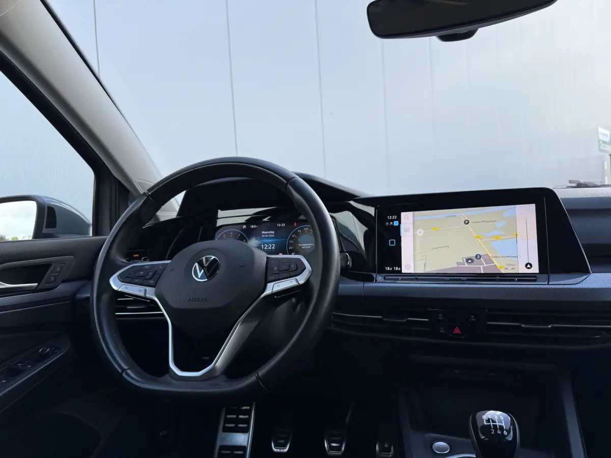1.0 TSI 110pk Life | Camera | ACC | Lane | side assist