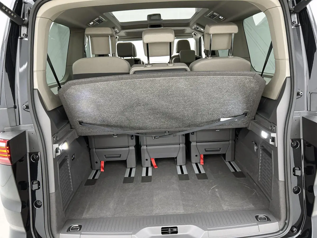 1.5 eHybrid L2 Bulli Edition 4Motion 245PK | Trekhaak | Airco | Navigatiesyteem met Apple Carplay/Android Auto | Achteruitrijcamera | Stoelverwarming | Anti-diefstalalarm | Keyless |