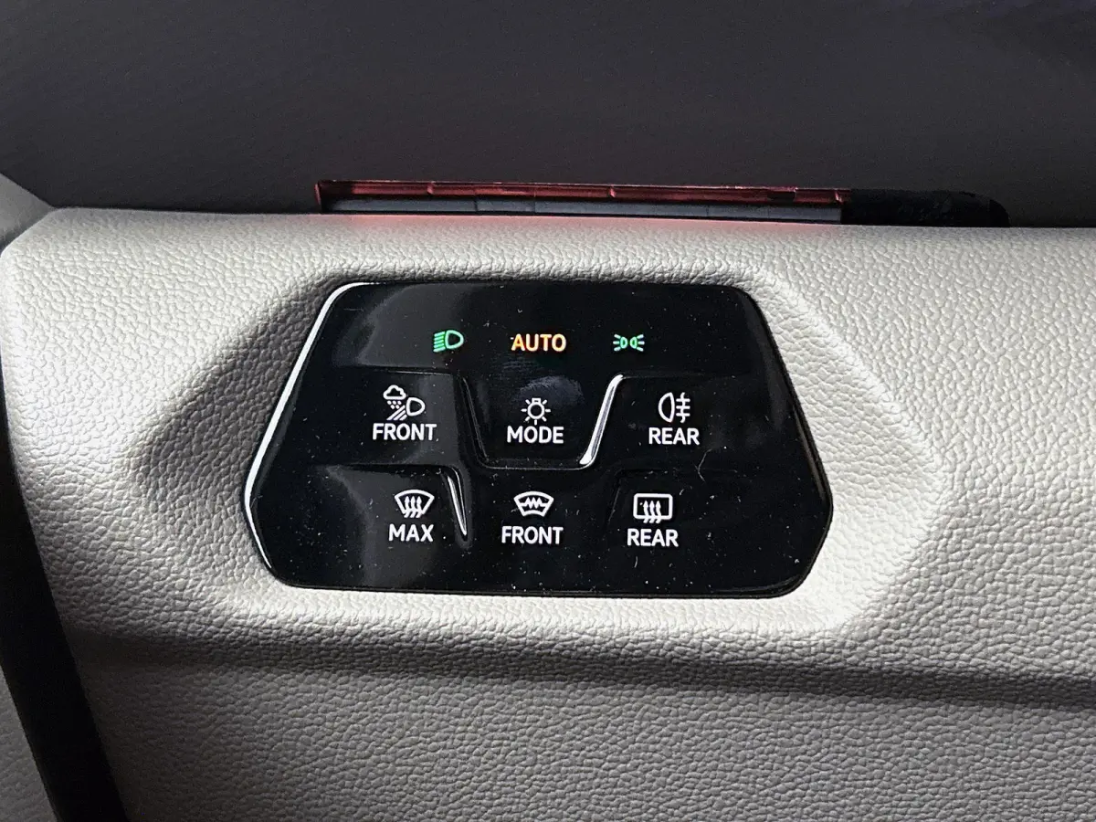 1.5 eHybrid L2 Bulli Edition 4Motion 245PK | Trekhaak | Airco | Navigatiesyteem met Apple Carplay/Android Auto | Achteruitrijcamera | Stoelverwarming | Anti-diefstalalarm | Keyless |