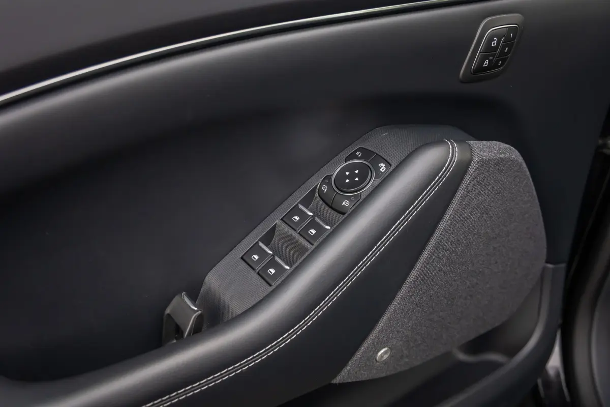 RWD 75 kWh | Pano-dak | B&O audio | 360 Camera | Elektr. Klep | Memory Stoel | Leder | Standkachel | Apple/Andorid Carplay | Adapt. Cruise | Zelfsturende Cruise
