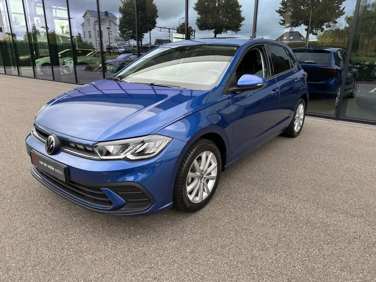 1.0 TSI Life | Climate | Lichtmetalen velgen | Stoelverwarming | Carplay | Navi | Extra getint glas | Rijklaar incl. garantie