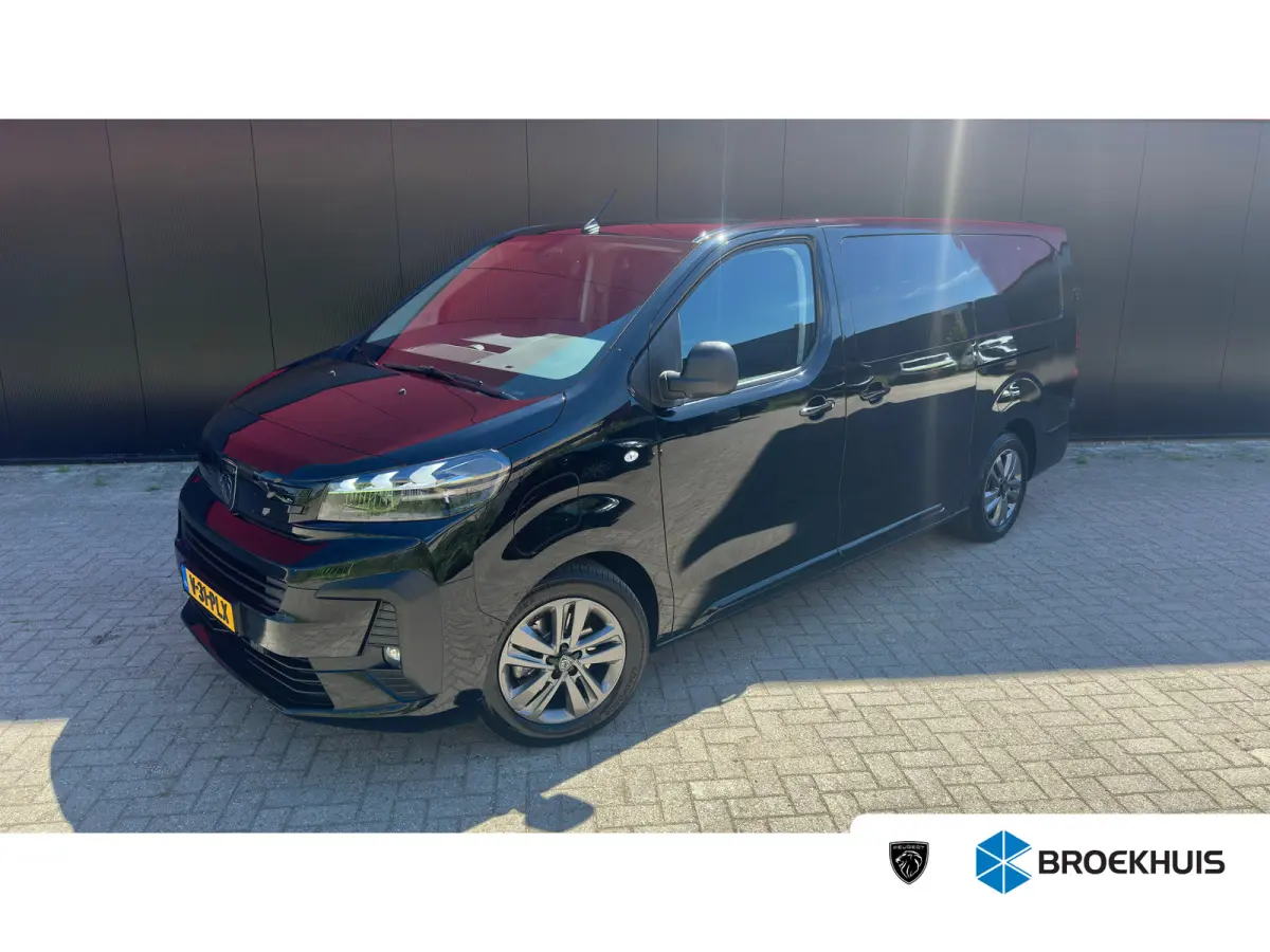 EV L3 DC 75 kWh | Achteruitrij Camera | Apple Carplay / Android Auto | Adaptieve Cruise Control | Navigatie | Dubbele Schuifdeur | Leder | Stoelmassage | Stoelverwarming | | Achterbank 3-per