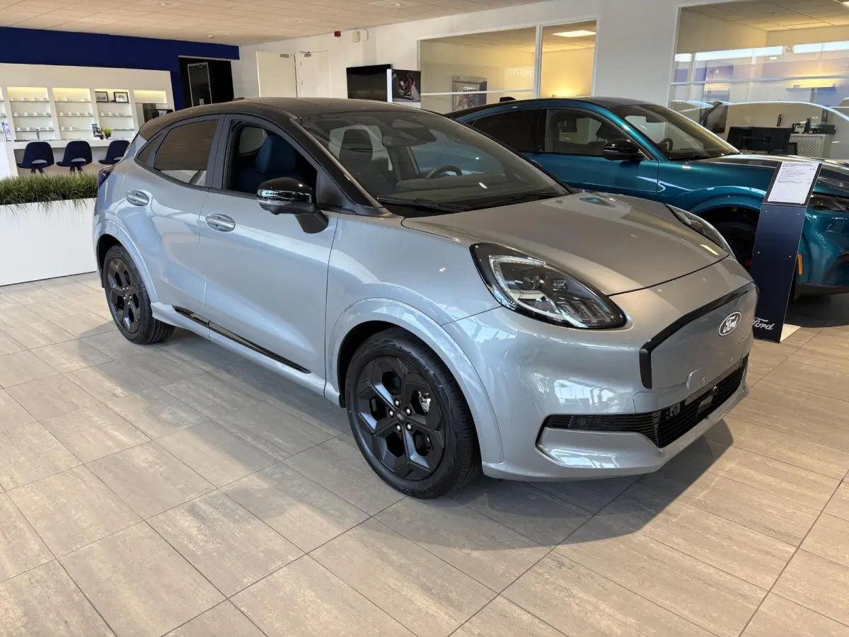 BlueCruise Edition 47 kWh | 0,99% Ford Options! | Adaptive Cruise Control i.c.m. BlueCruise | Matrix koplampen | Stoel/stuur voorruitverwarming | B&O | Elek. klep | €4400 Ford Voordeel |