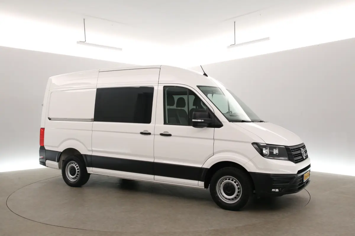 2.0 TDI 140PK L3H3 | DC | 6 Zits | 3000kg Trekgew. | Airco | Cruise | Camera | Carplay | Parkeersens.