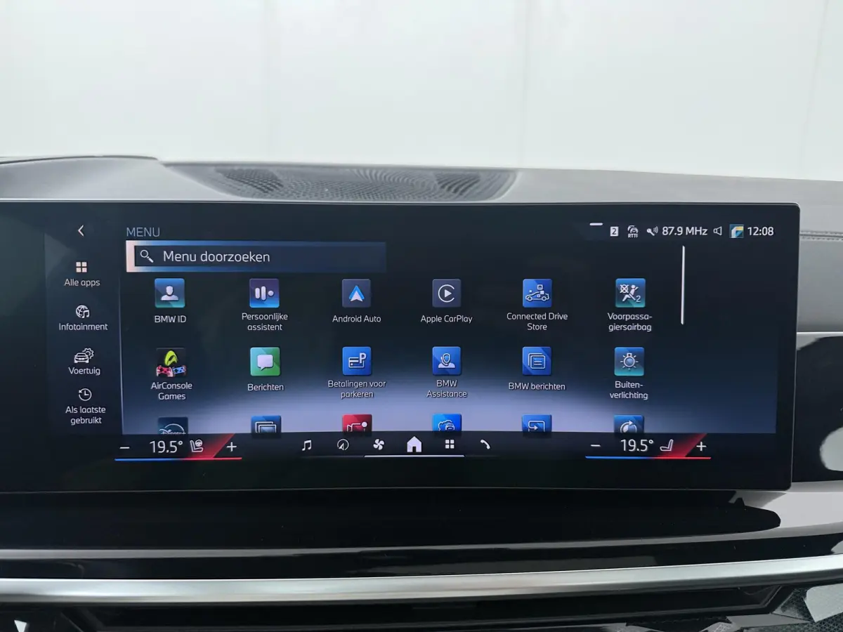 xDrive50e | SoH 100% | M Sportpakket Pro | Driving Assistant Professional | Parking Assistant professional | Comfort Plus Pack | Innovation Pack | Panoramadak | Trekhaak | Harman/Kardon | So