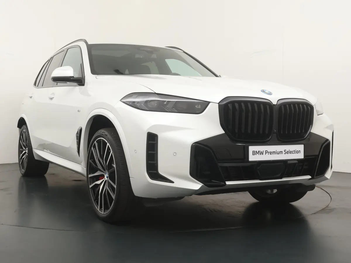 xDrive50e | SoH 100% | M Sportpakket Pro | Driving Assistant Professional | Parking Assistant professional | Comfort Plus Pack | Innovation Pack | Panoramadak | Trekhaak | Harman/Kardon | So