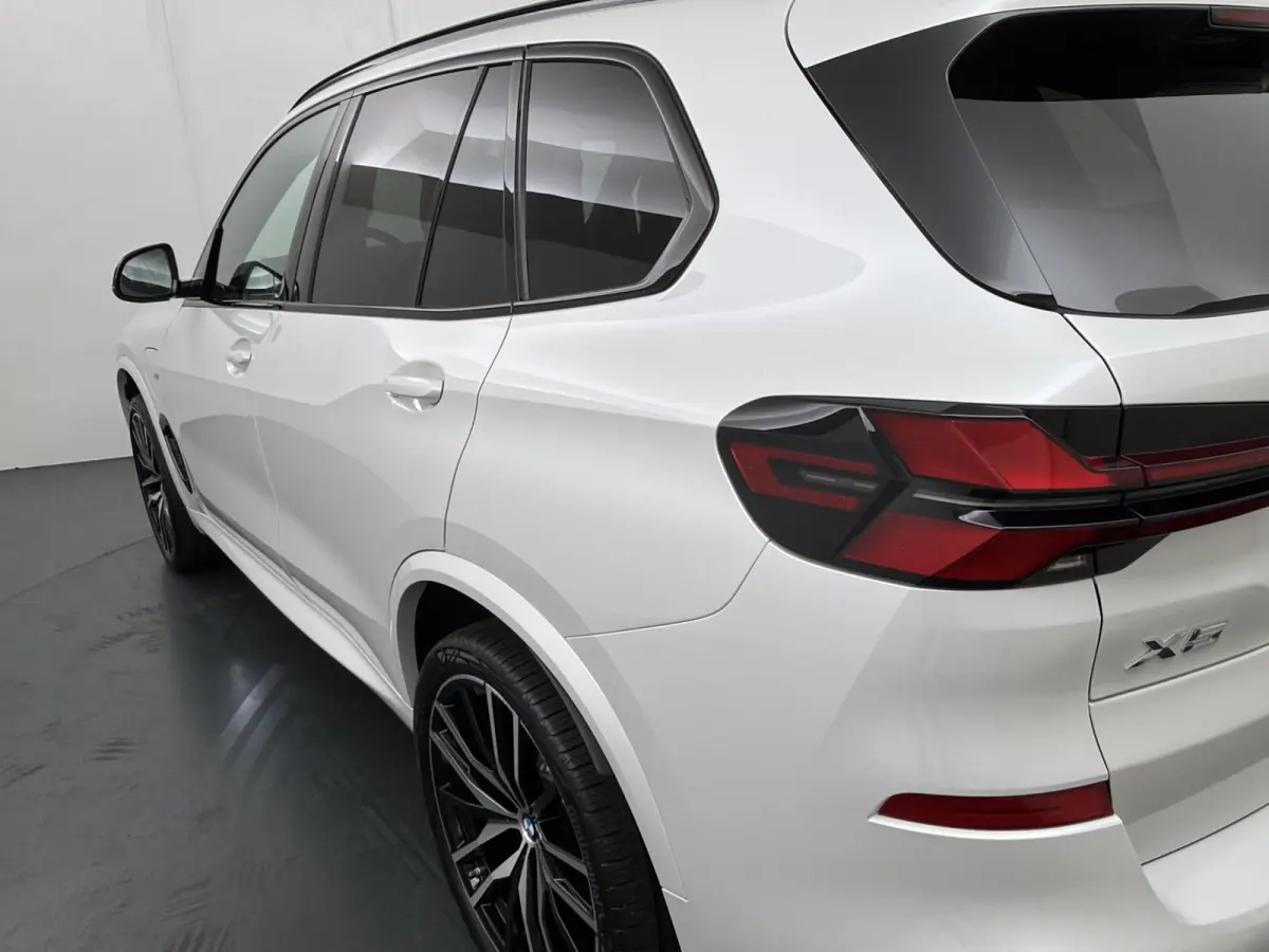 xDrive50e | SoH 100% | M Sportpakket Pro | Driving Assistant Professional | Parking Assistant professional | Comfort Plus Pack | Innovation Pack | Panoramadak | Trekhaak | Harman/Kardon | So