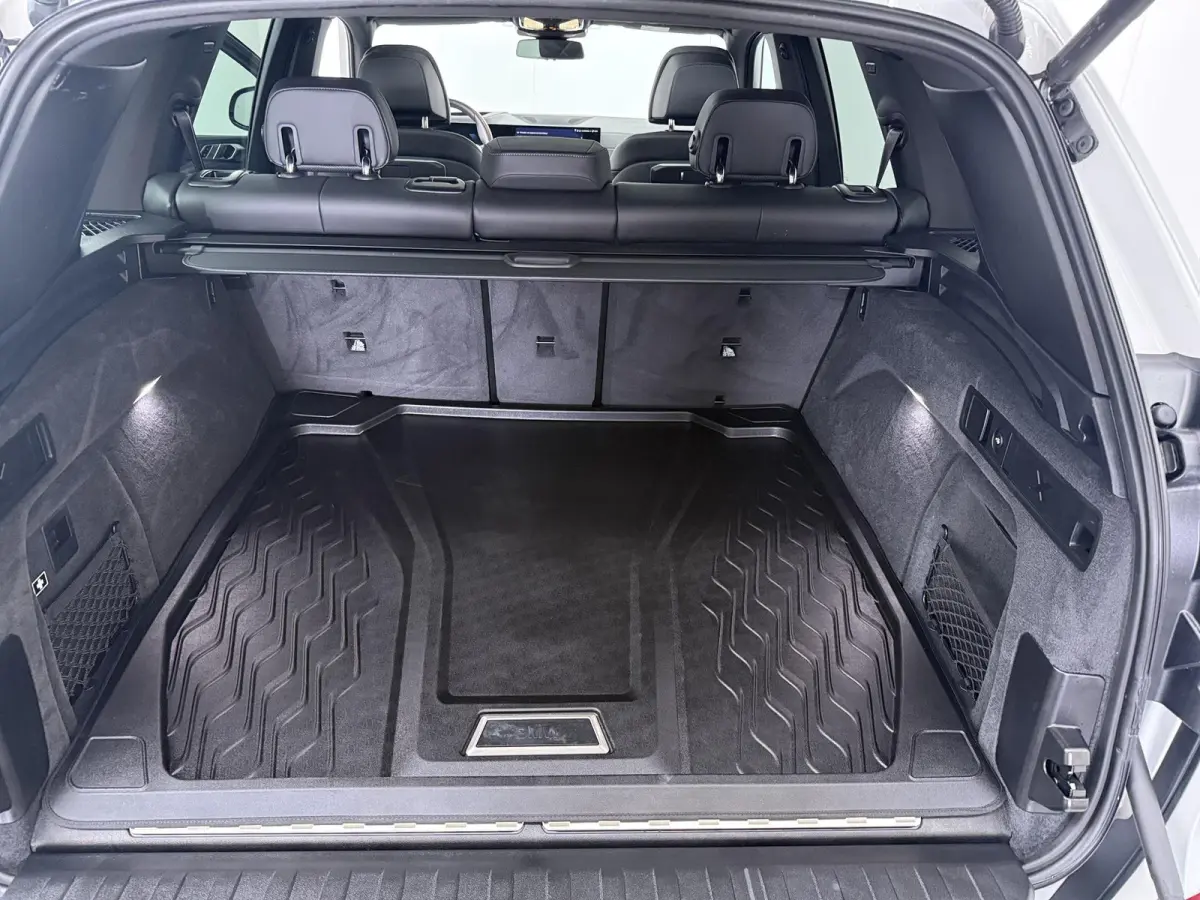 xDrive50e | SoH 100% | M Sportpakket Pro | Driving Assistant Professional | Parking Assistant professional | Comfort Plus Pack | Innovation Pack | Panoramadak | Trekhaak | Harman/Kardon | So