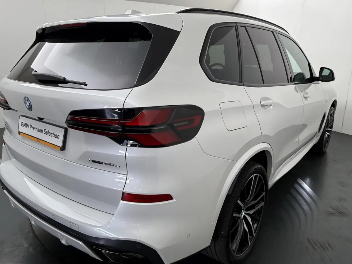 xDrive50e | SoH 100% | M Sportpakket Pro | Driving Assistant Professional | Parking Assistant professional | Comfort Plus Pack | Innovation Pack | Panoramadak | Trekhaak | Harman/Kardon | So