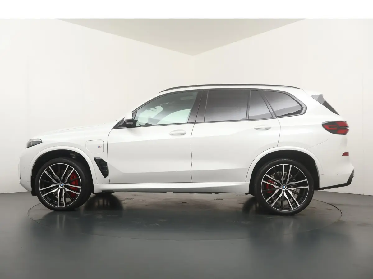 xDrive50e | SoH 100% | M Sportpakket Pro | Driving Assistant Professional | Parking Assistant professional | Comfort Plus Pack | Innovation Pack | Panoramadak | Trekhaak | Harman/Kardon | So