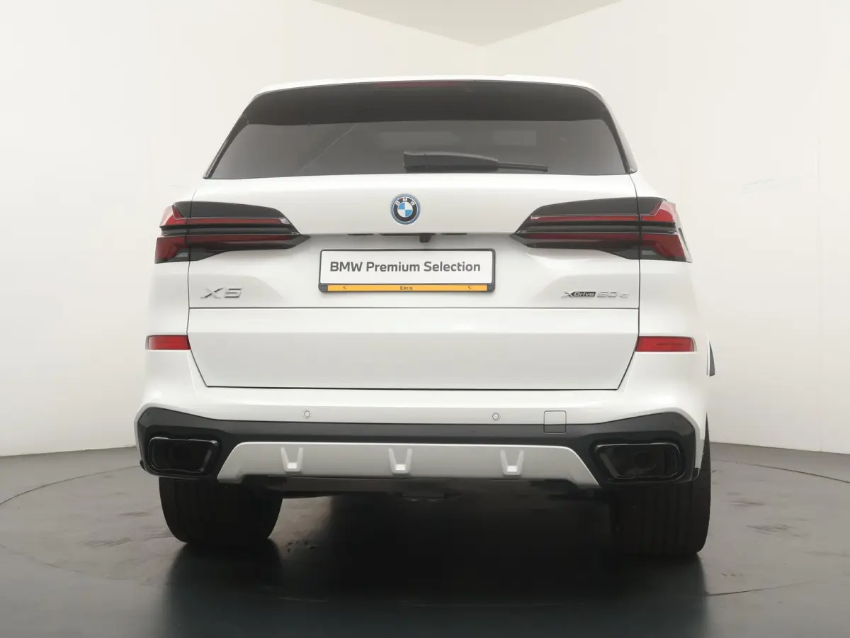 xDrive50e | SoH 100% | M Sportpakket Pro | Driving Assistant Professional | Parking Assistant professional | Comfort Plus Pack | Innovation Pack | Panoramadak | Trekhaak | Harman/Kardon | So