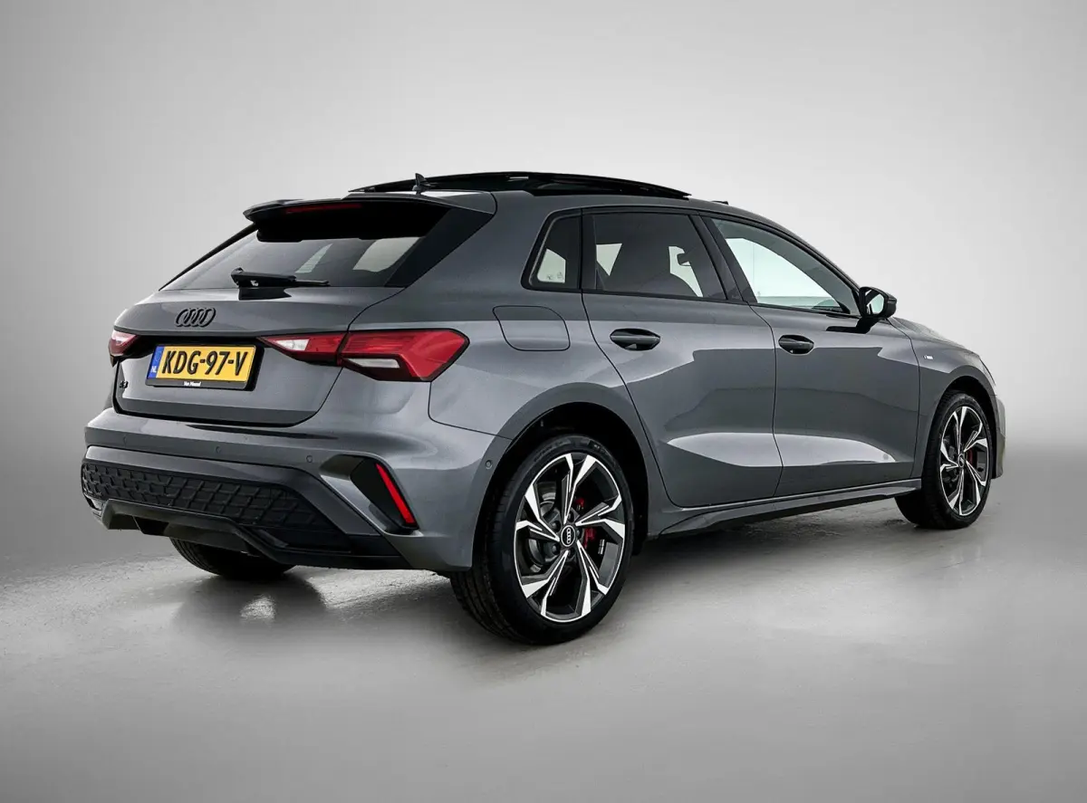45 TFSI e S edition Competition | 272 PK | Automaat | Panoramadak | Apple Carplay / Android Auto | Elektrisch Verstelbare Bestuurdersstoel | Stoelverwarming | Virtual Cockpit | Climate Contr