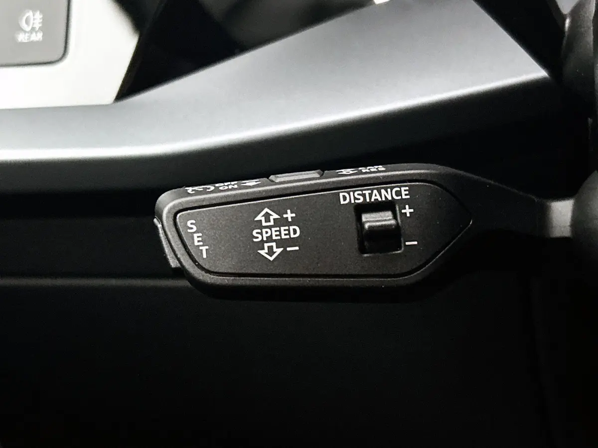 45 TFSI e S edition Competition | Automaat | Panoramadak | Apple Carplay / Android Auto | Elektrisch Verstelbare Bestuurdersstoel | Stoelverwarming | Virtual Cockpit | Climate Control | Crui