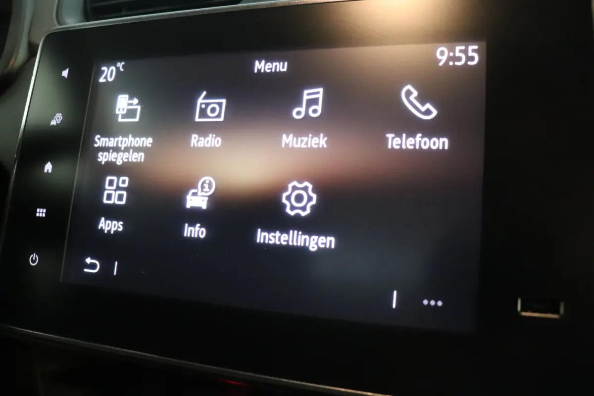 1.5 dCi EURO 6 - Airco - Cruise - €11.950,- Excl.