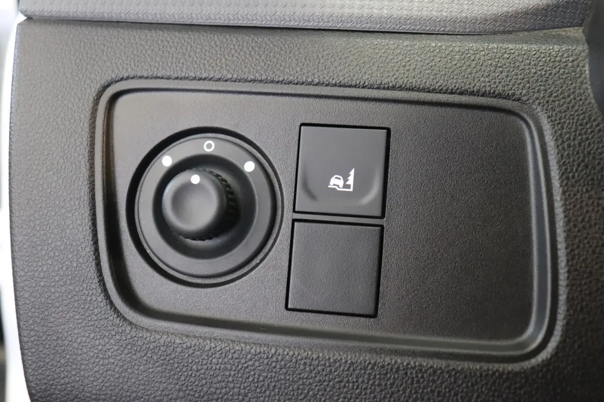 1.5 dCi EURO 6 - Airco - Cruise - €11.950,- Excl.