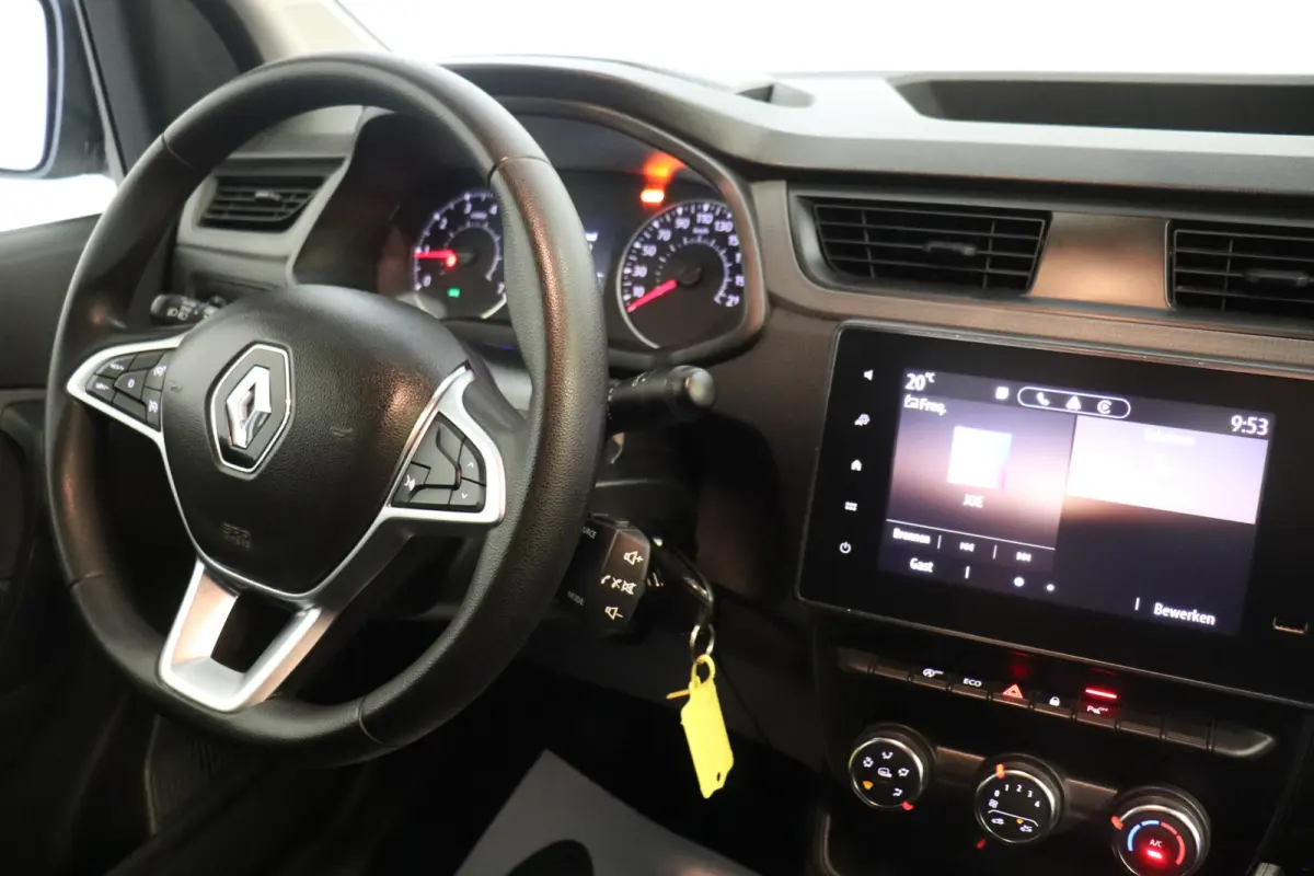 1.5 dCi EURO 6 - Airco - Cruise - €11.950,- Excl.