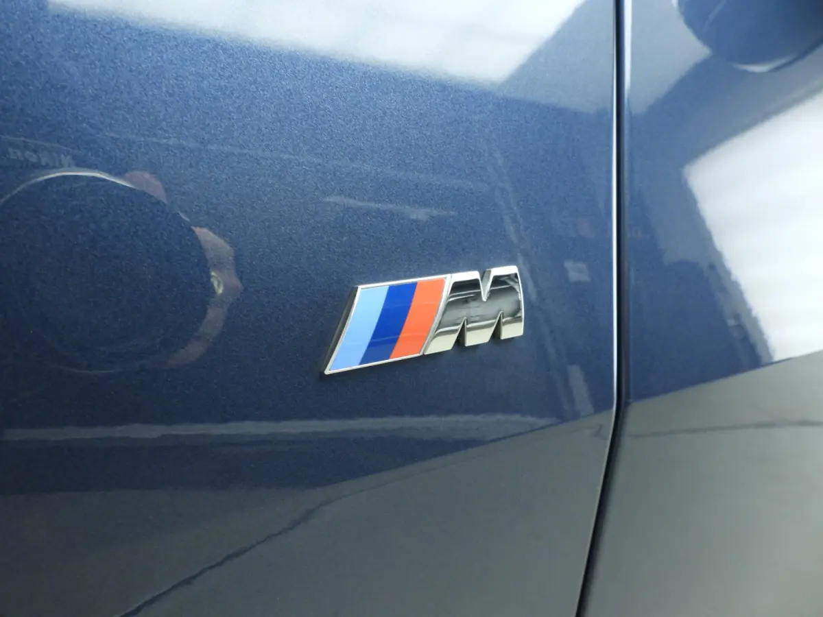 430i | M-Sportpakket | LED | Navigatie | Sportstoelen | Active cruise | DAB | Hifi speakers | Alu 19 inch