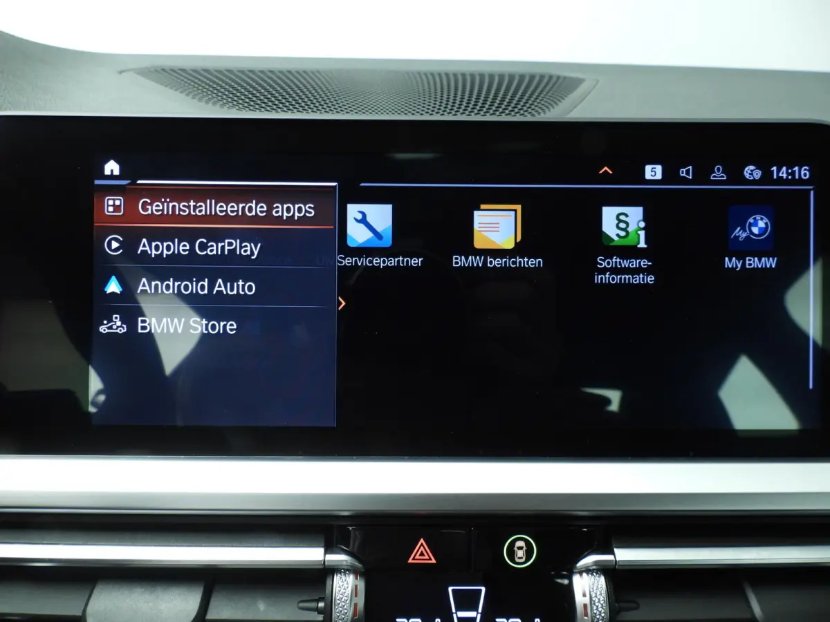 430i | M-Sportpakket | LED | Navigatie | Sportstoelen | Active cruise | DAB | Hifi speakers | Alu 19 inch
