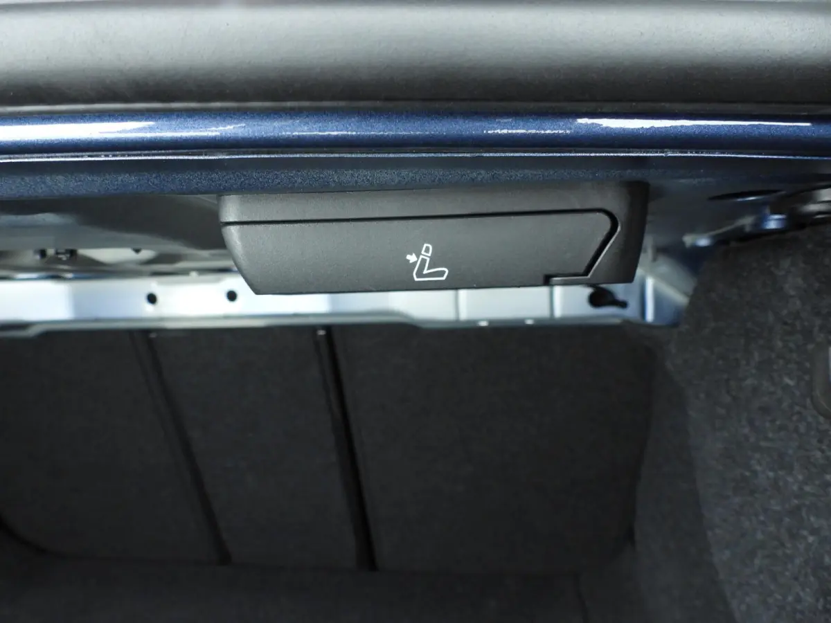 430i | M-Sportpakket | LED | Navigatie | Sportstoelen | Active cruise | DAB | Hifi speakers | Alu 19 inch