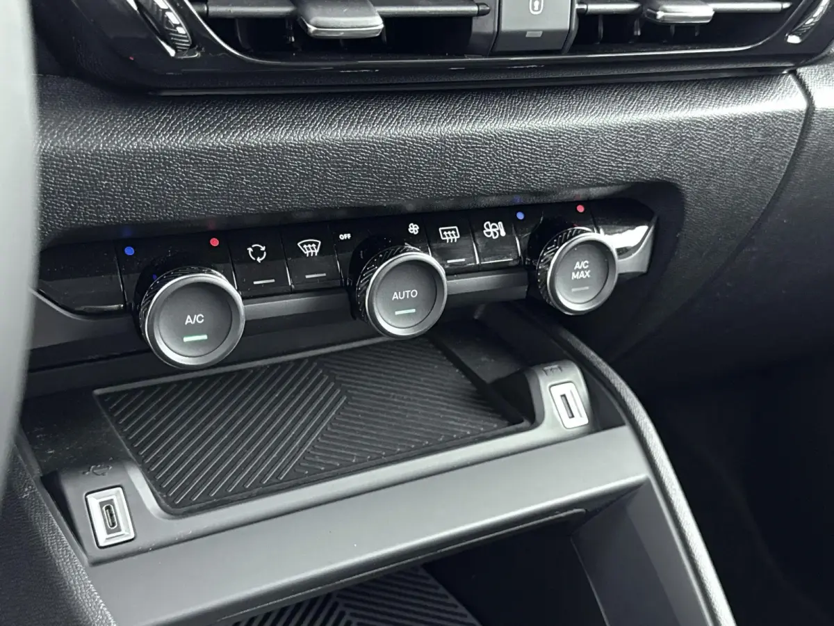 136pk 50 kWh You | Accu 99 % | Camera | Apple Carplay/Android Auto | Cruise Controle | Waterpomp | Automatisch Airco