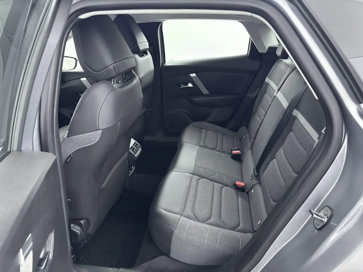 136pk 50 kWh You | Accu 99 % | Camera | Apple Carplay/Android Auto | Cruise Controle | Waterpomp | Automatisch Airco