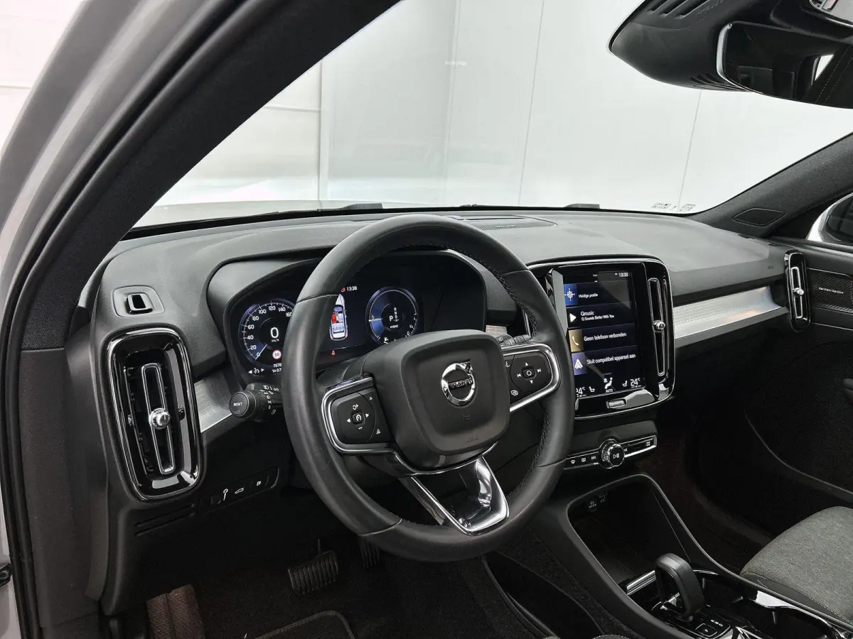 1.5 T4 Plug-in hybrid Plus Bright | Automaat | Apple Carplay / Android Auto | Memory Seats | Harman-Kardon | Virtual Cockpit | Stoel- Stuurverwarming | Elektrische Achterklep | Achteruitrijc