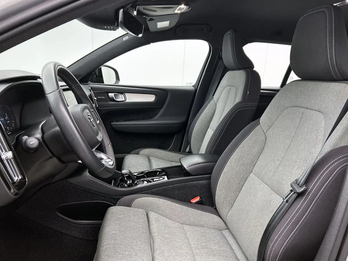 1.5 T4 Plug-in hybrid Plus Bright | Automaat | Apple Carplay / Android Auto | Memory Seats | Harman-Kardon | Virtual Cockpit | Stoel- Stuurverwarming | Elektrische Achterklep | Achteruitrijc