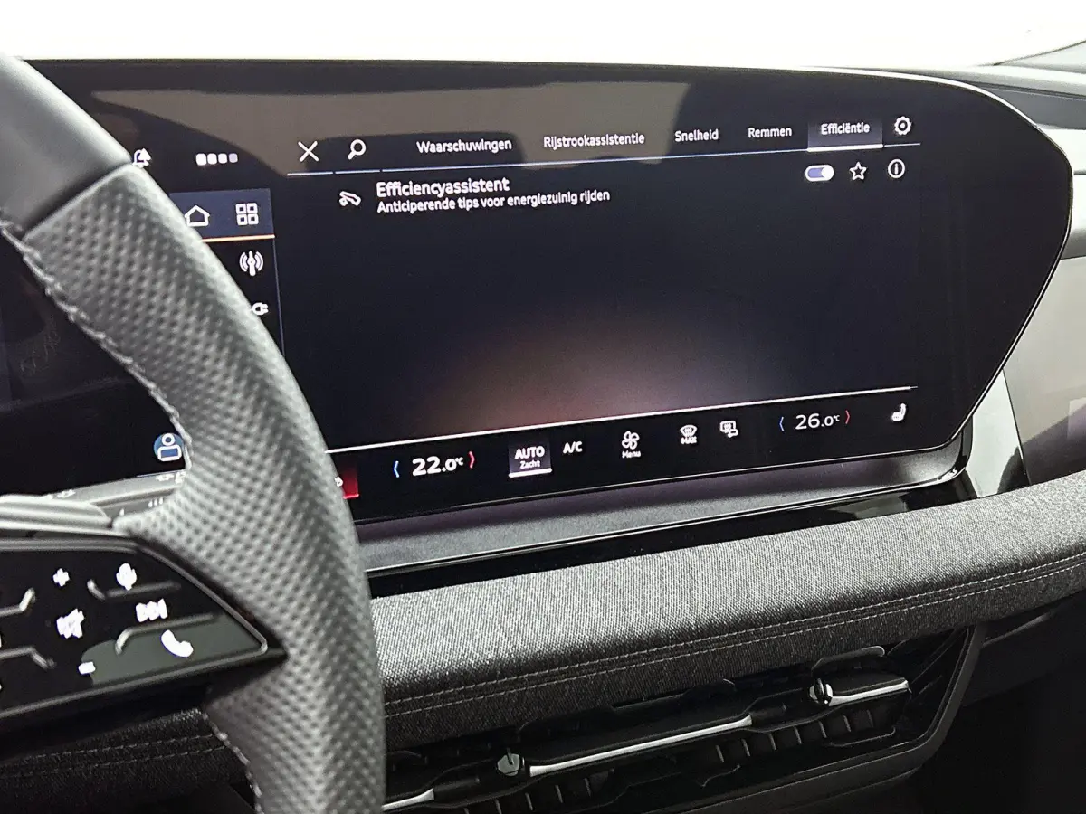 S edition 83 kWh