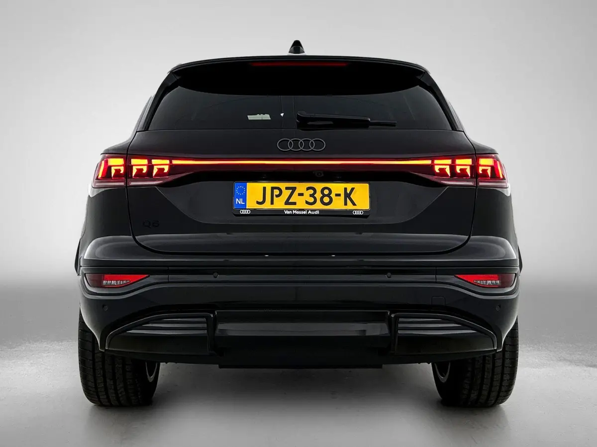 S edition 83 kWh