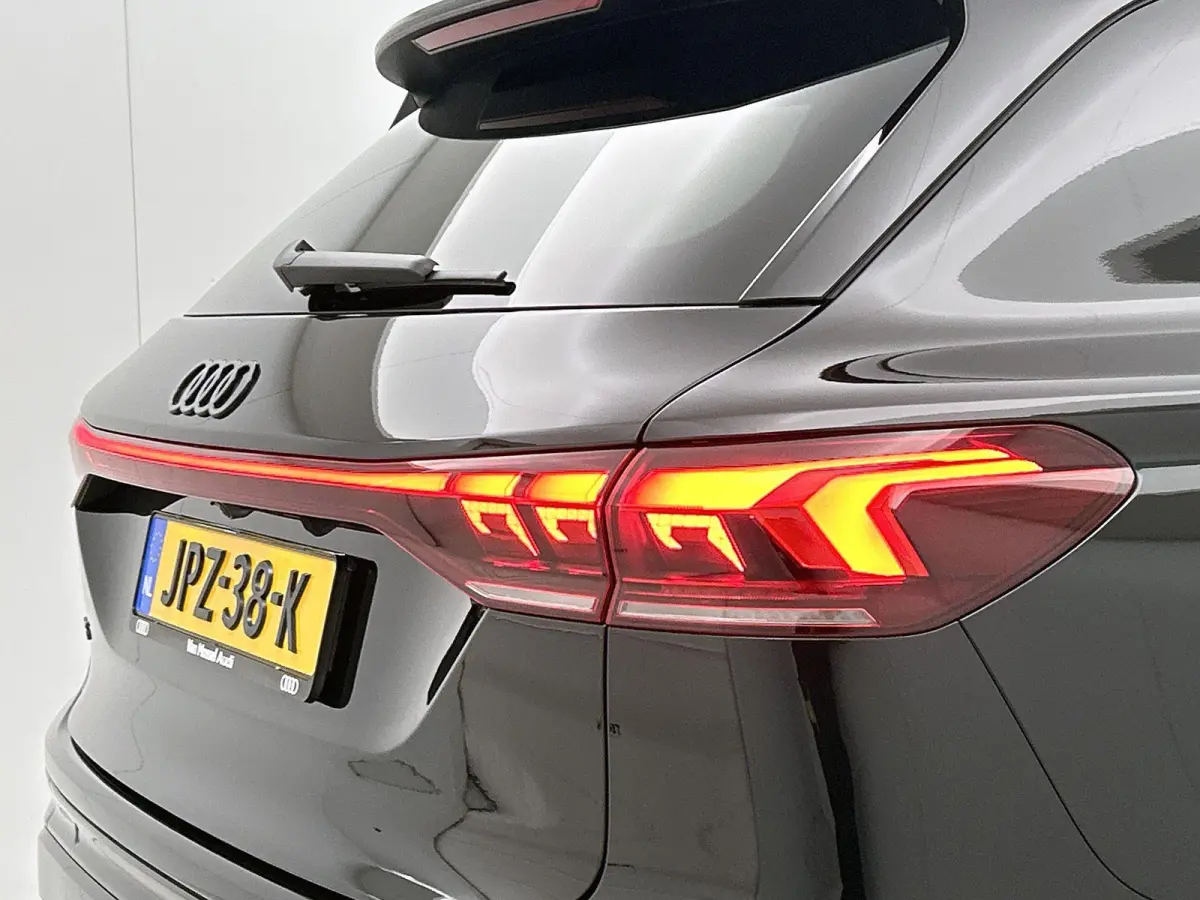 S edition 83 kWh