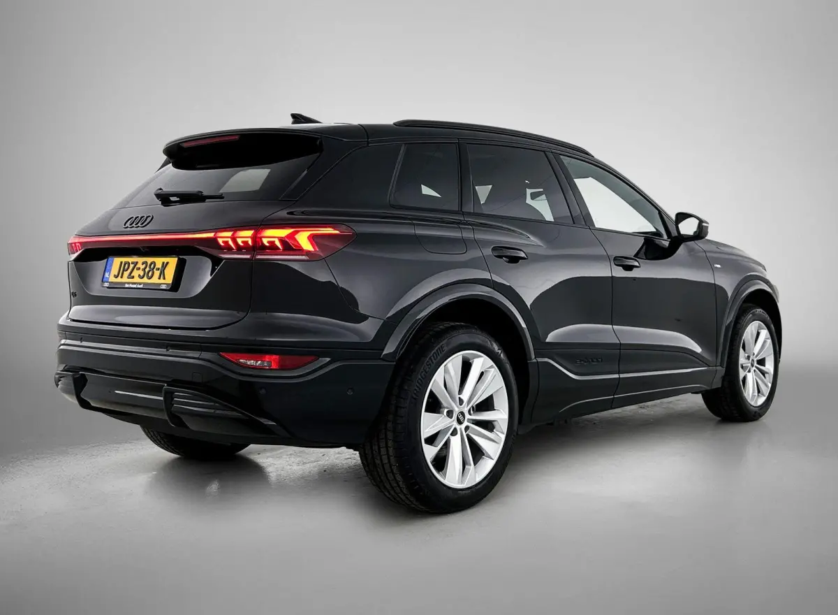 S edition 83 kWh
