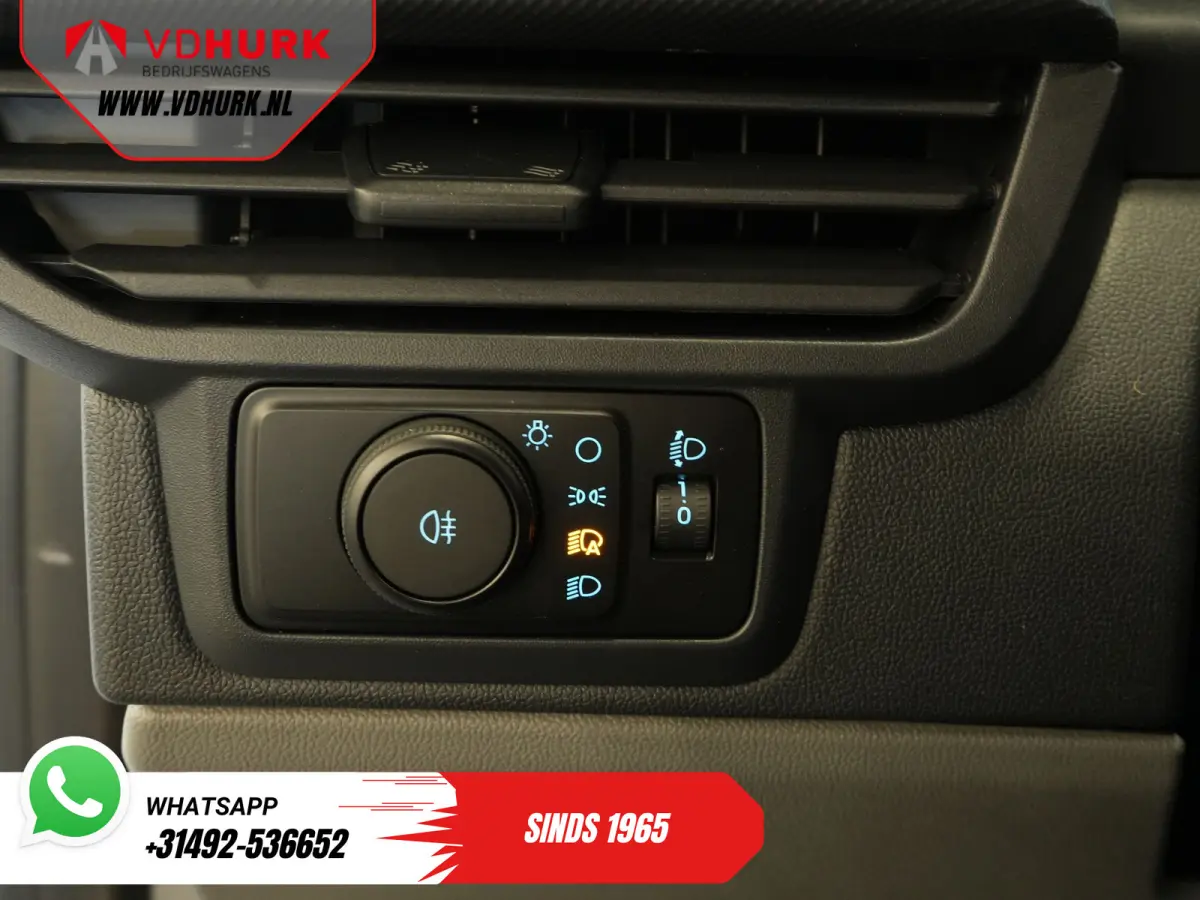 Trend 71kWh 360 km WLTP (Excl. BTW/Incl. BPM) LED/ Standkachel/ Stoelverw./ Stuurverw./ Carplay/ 9 P/ 9 Persoons/ Combi/ Climate/ Camera/ PDC/ Cruise