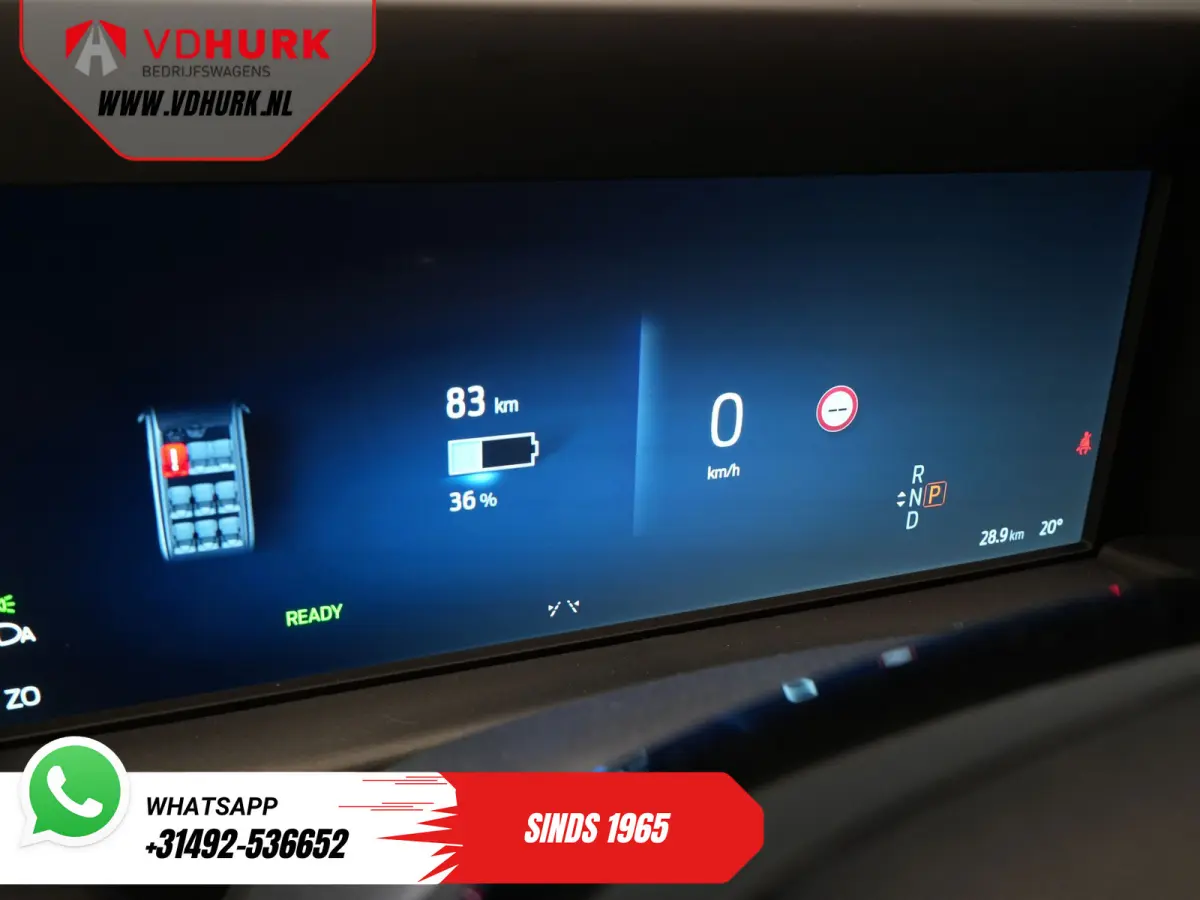 Trend 71kWh 360 km WLTP (Excl. BTW/Incl. BPM) LED/ Standkachel/ Stoelverw./ Stuurverw./ Carplay/ 9 P/ 9 Persoons/ Combi/ Climate/ Camera/ PDC/ Cruise