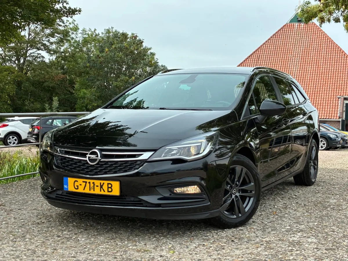 1.0 Turbo 120 Jaar Edition | Navi + Clima + Cruise nu €6.975,-!!