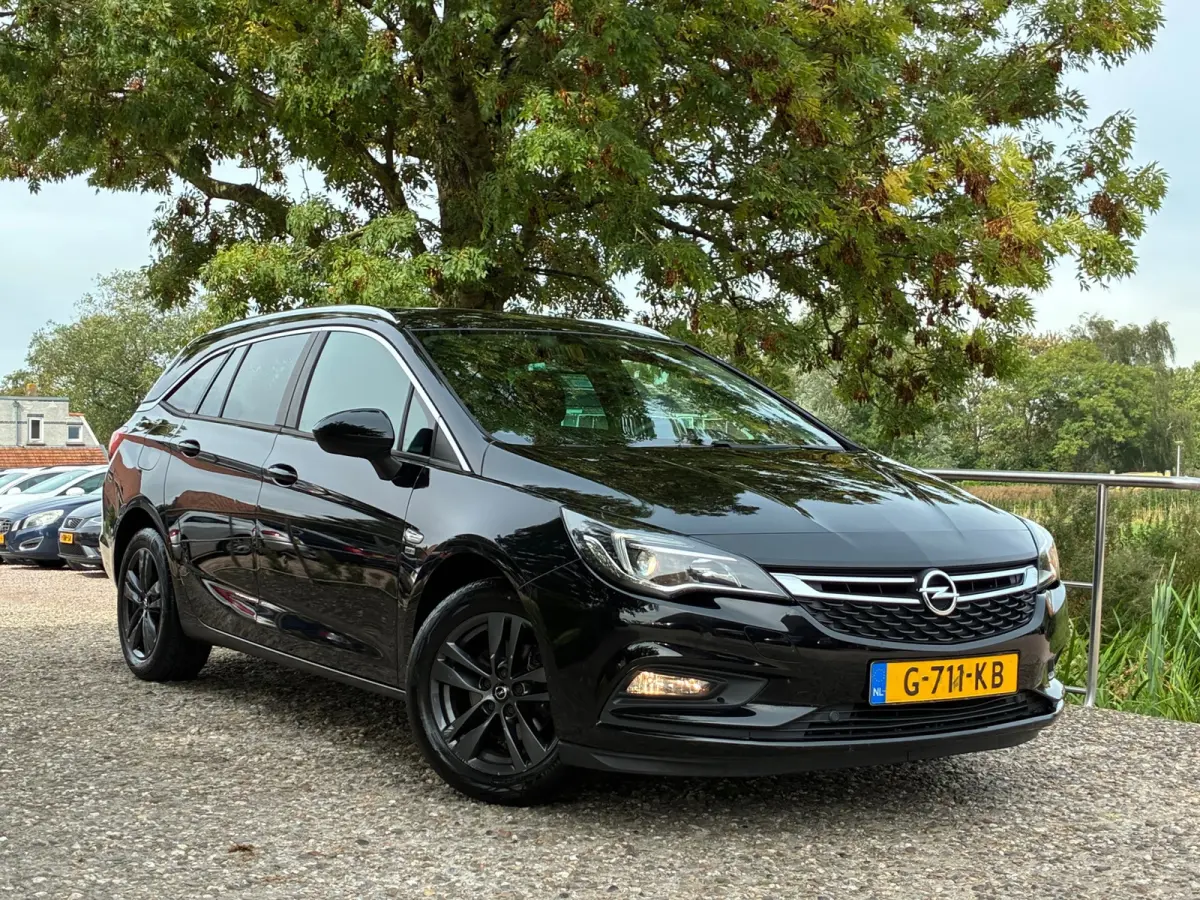 1.0 Turbo 120 Jaar Edition | Navi + Clima + Cruise nu €6.975,-!!