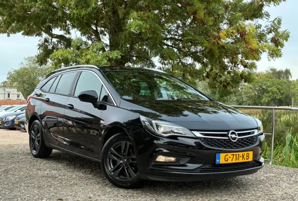 1.0 Turbo 120 Jaar Edition | Navi + Clima + Cruise nu €6.975,-!!