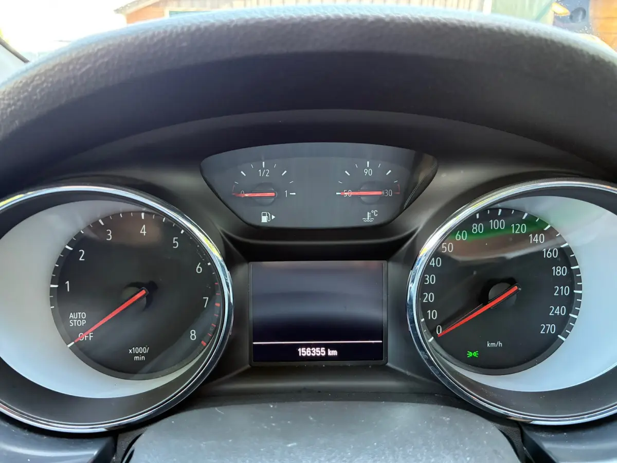 1.0 Turbo 120 Jaar Edition | Navi + Clima + Cruise nu €6.975,-!!