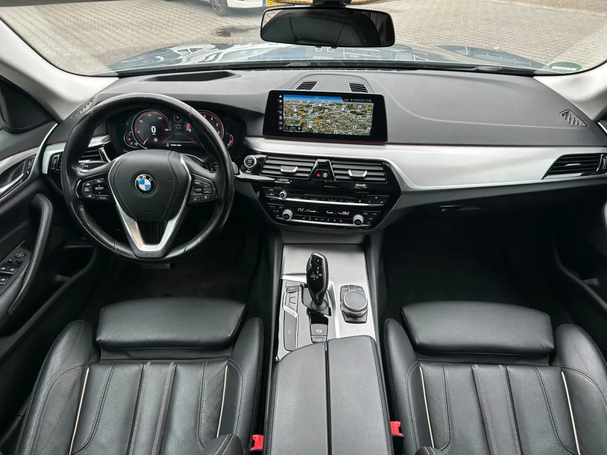 530i xDrive High Executive