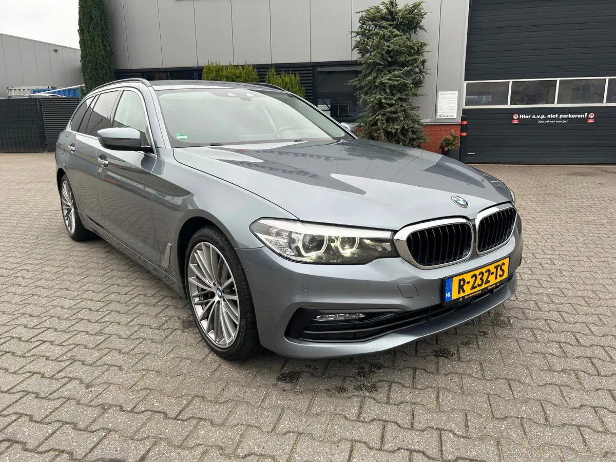 530i xDrive High Executive