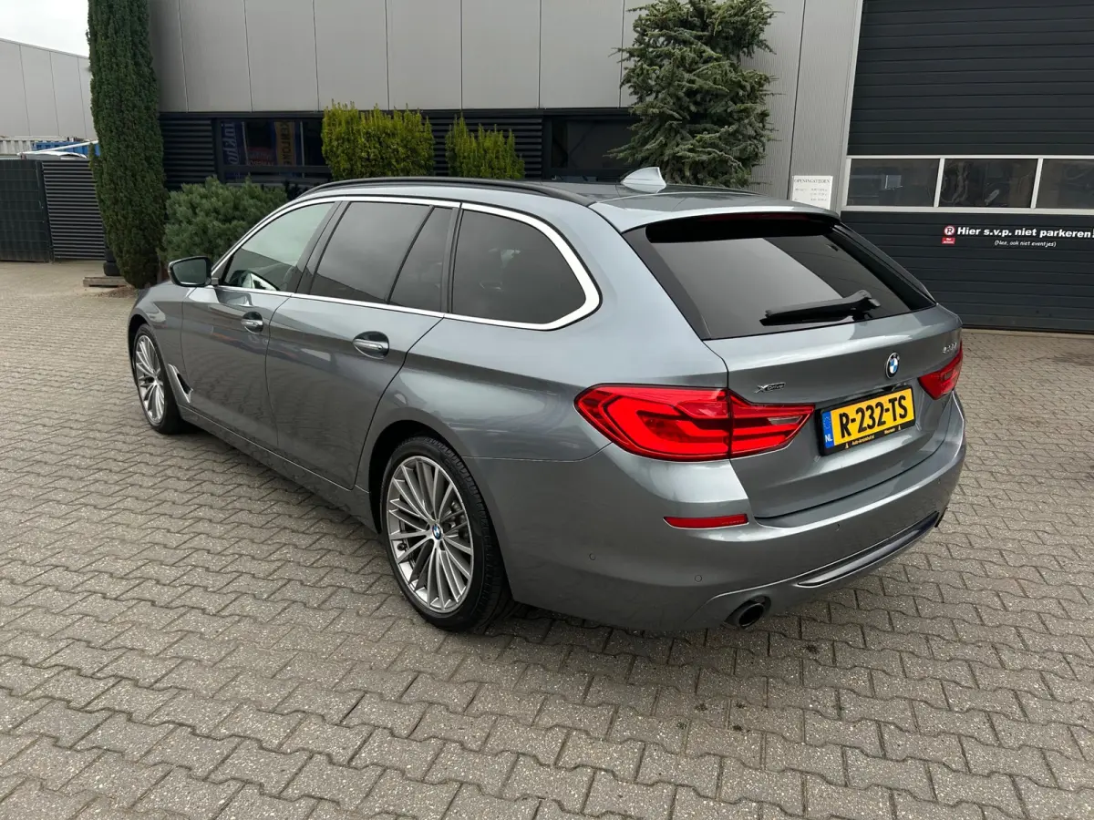 530i xDrive High Executive