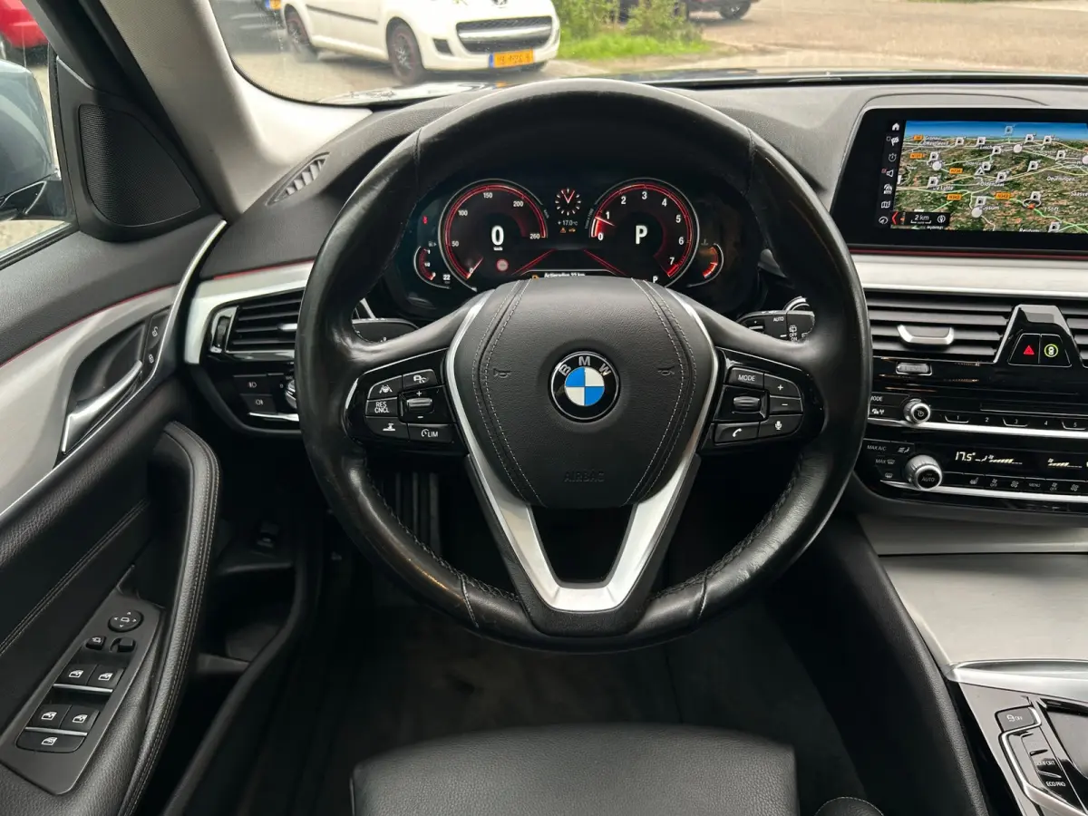 530i xDrive High Executive