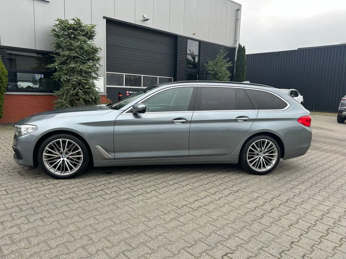 530i xDrive High Executive