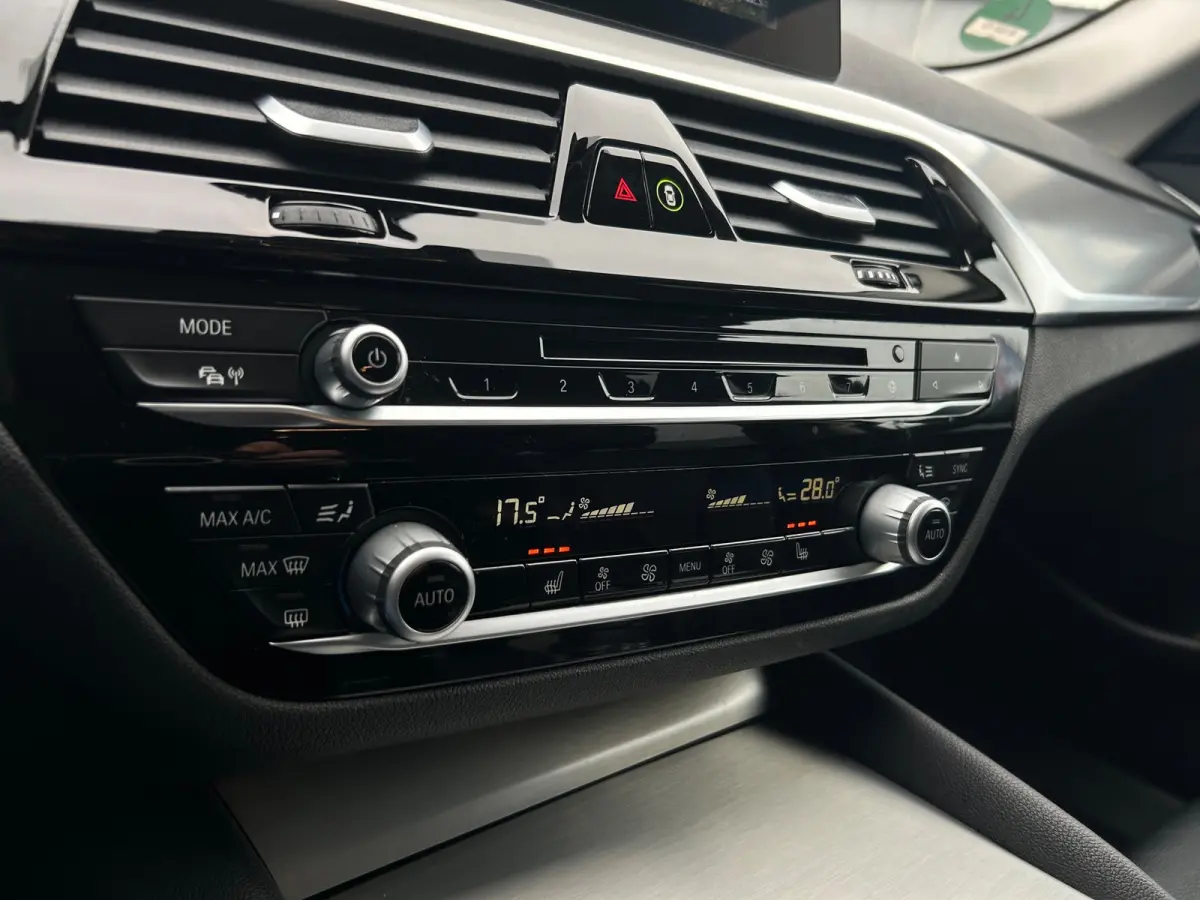 530i xDrive High Executive