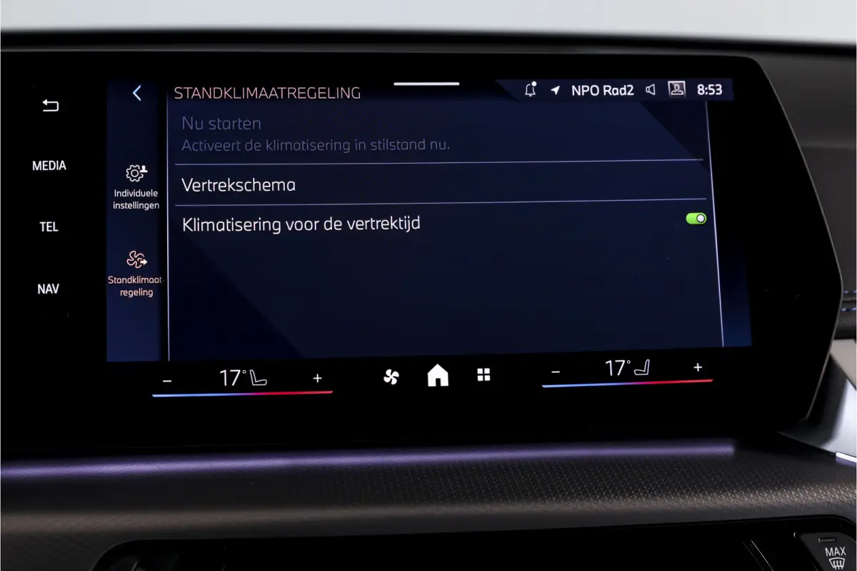 xDrive25e 245 PK M-Sport | Premium Pack | S/K-Panodak | Elek. Trekhaak | Dig. Cockpit | Cruise | Stoelverw. | PDC | Camera | NAV+App. Connect | ECC | Elek. Klep | LM 19" | 2882