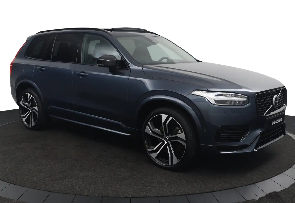 T8 Plug-in hybrid AWD Ultra Dark | Luchtvering | Trekhaak | SoH 96% | Harman/Kardon | Stoelventilatie | Massage | Harman/Kardon | 360 Camera | 22 Inch Wielen